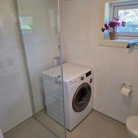 Newly Renovated Near And Kristiansand Zoo *